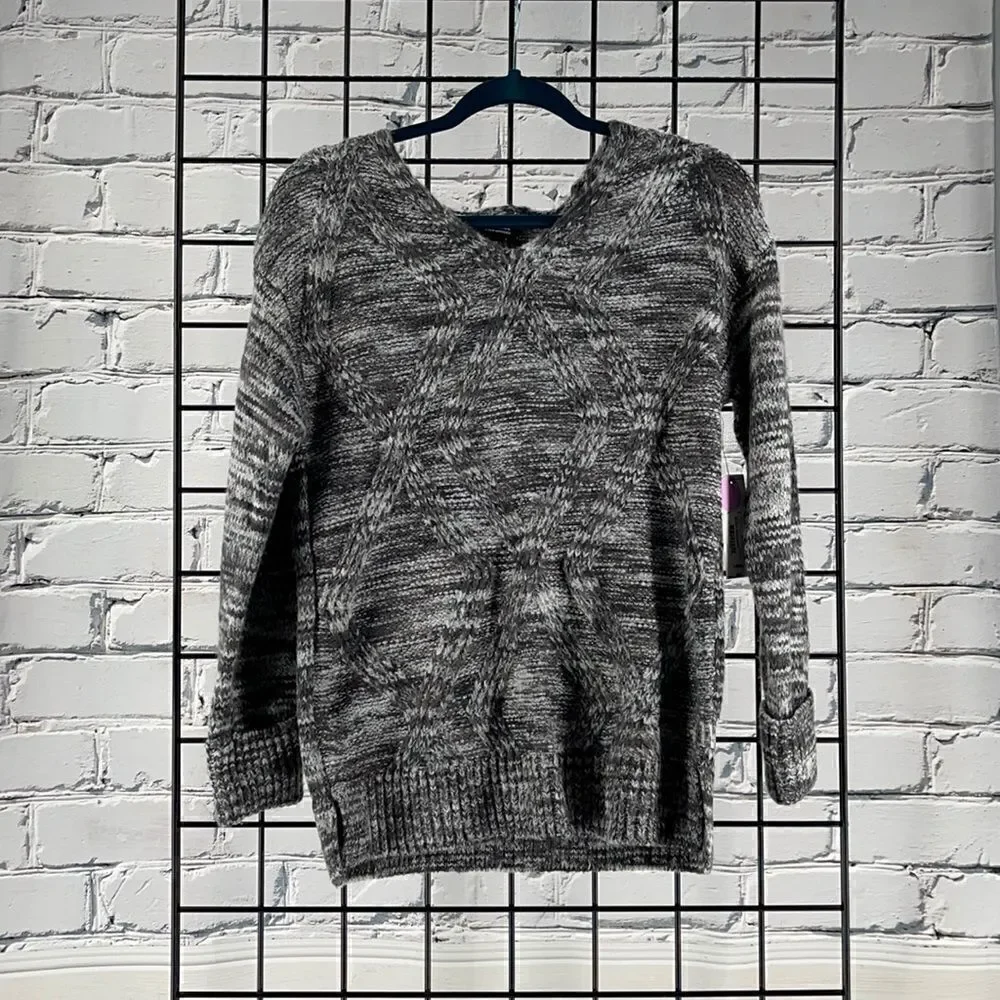 Brand new a.n.a sweater XS - Picture 2 of 4